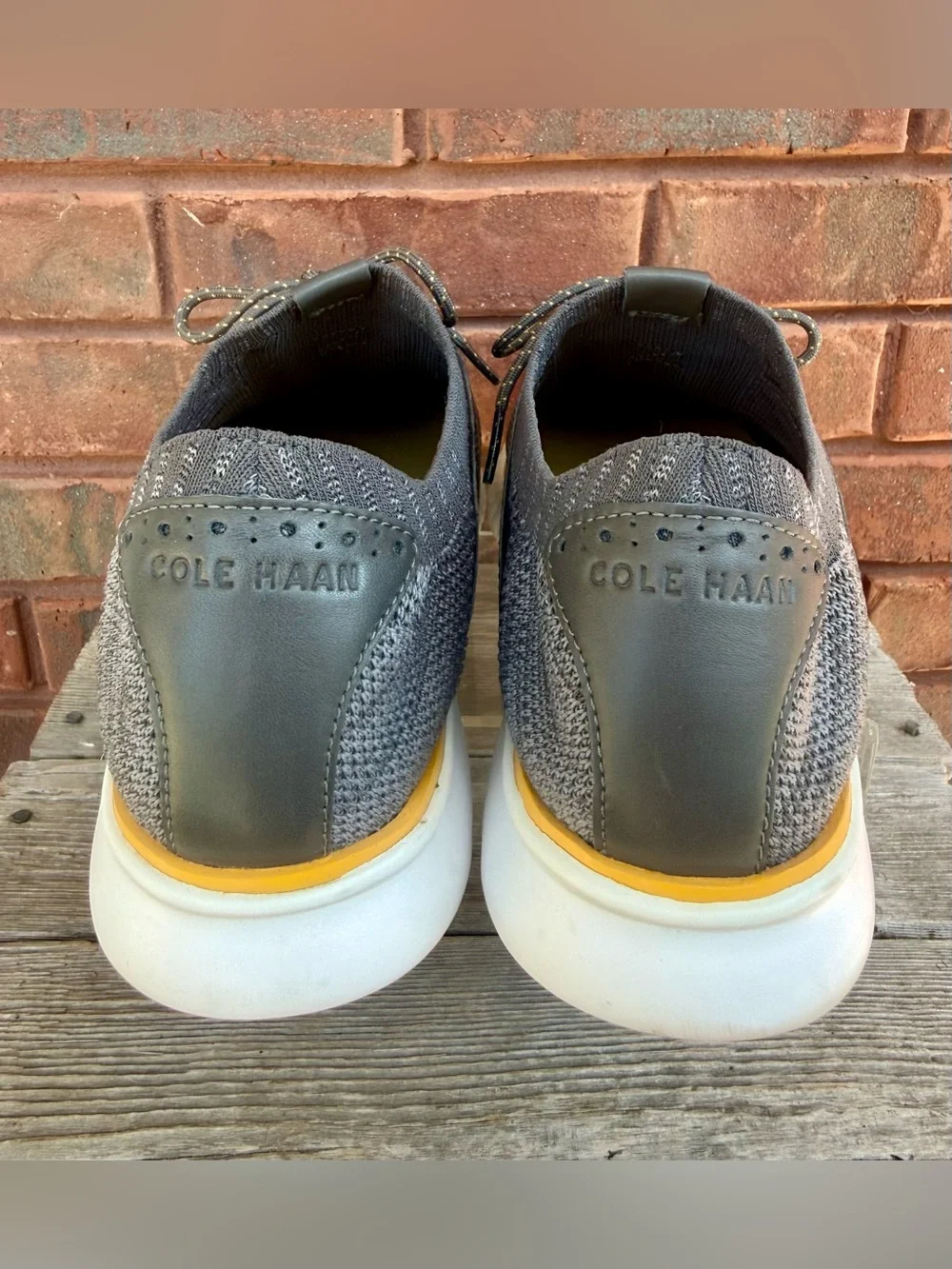 Cole Haan 2.Zerogrand Gray Saddle Knit Oxford Shoes Mens Sz 10 M C25308 Yellow